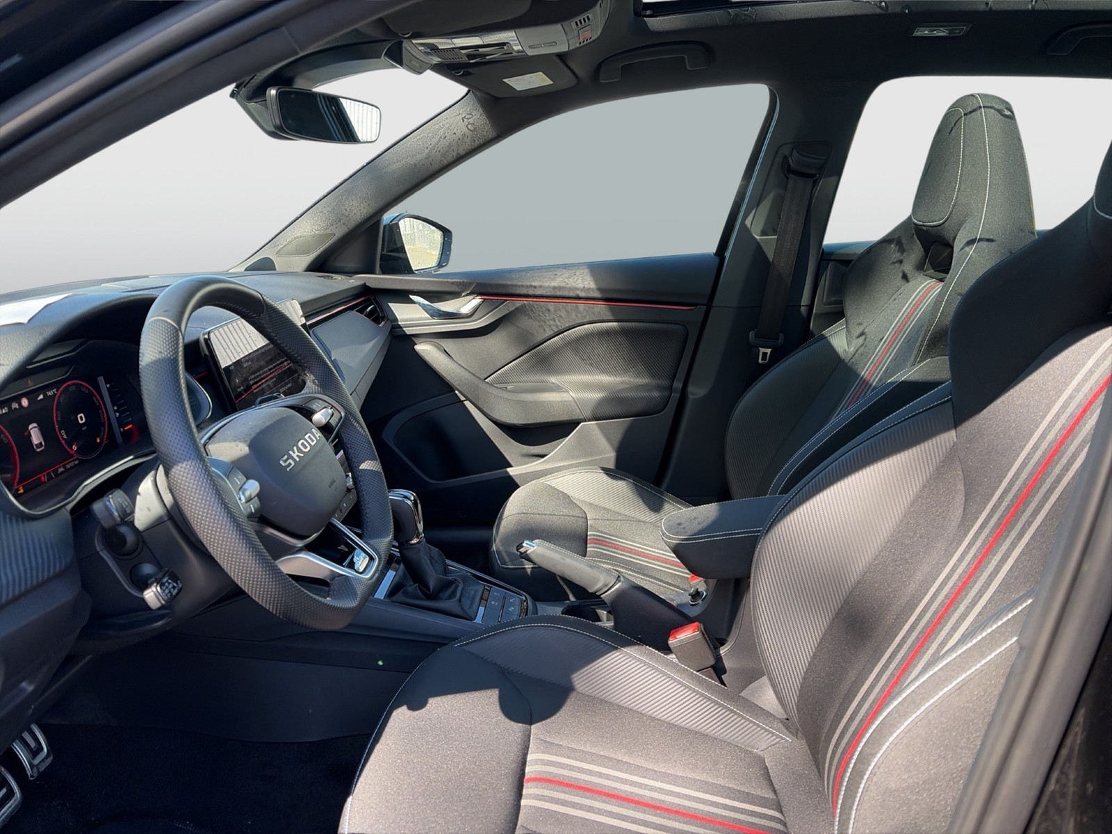 Skoda Scala 1.5 MONTE CARLO PANO AHK CAM E-KLAPPE NAVI