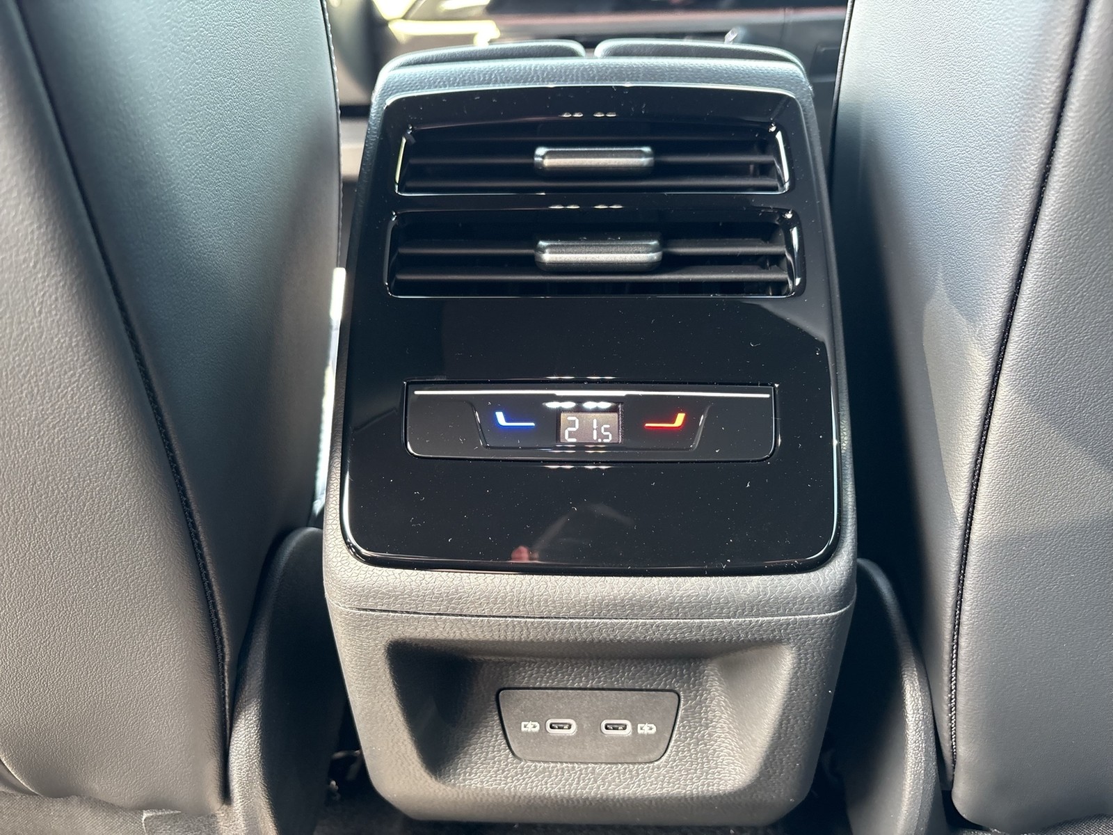 Volkswagen ID.7 Tourer PRO BLACK STYLE 360CAM ACC LM20 NAVI