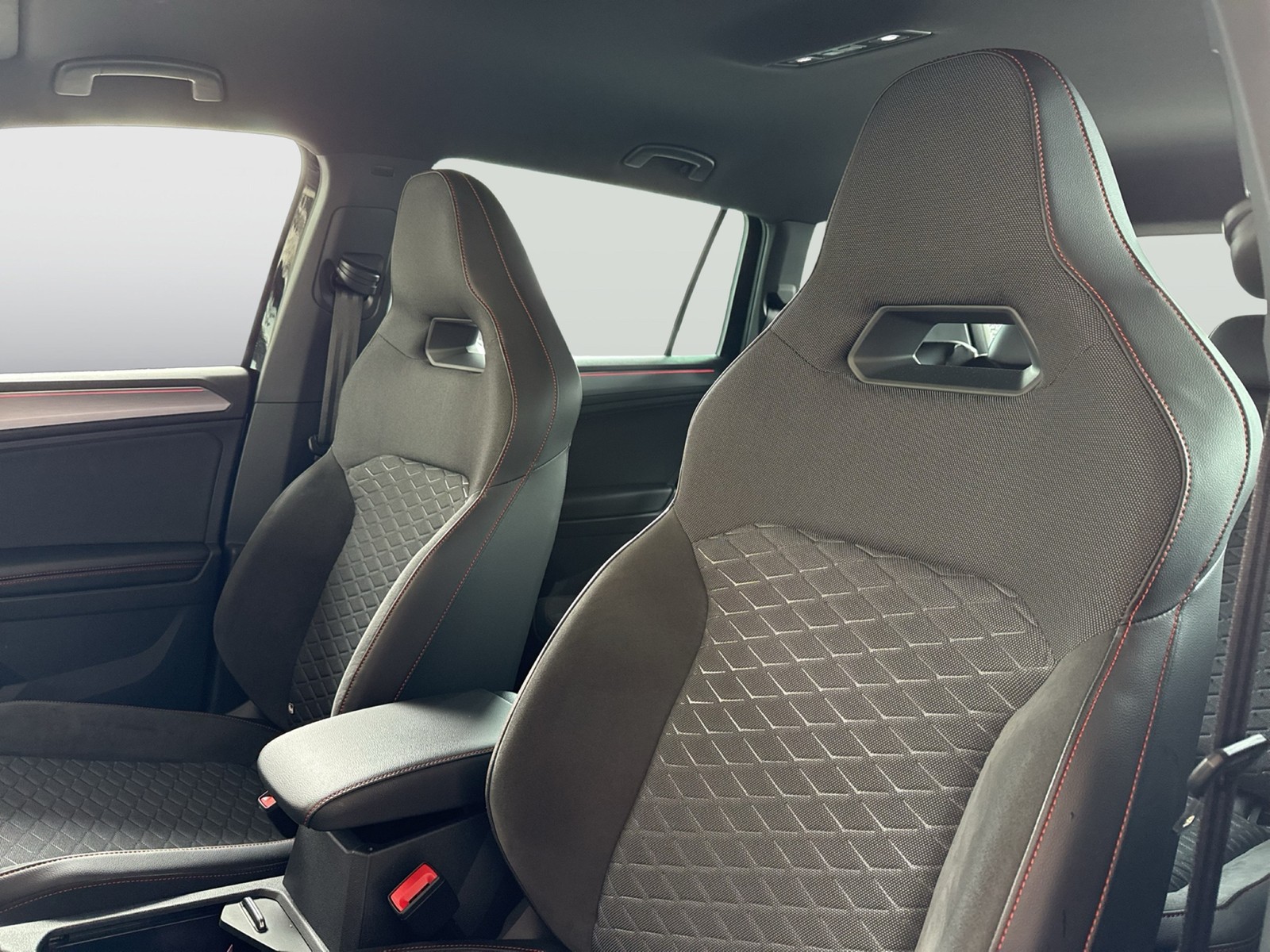 Seat Tarraco 1.5 FR CAM ACC ALU19 eKLAPPE NAVI