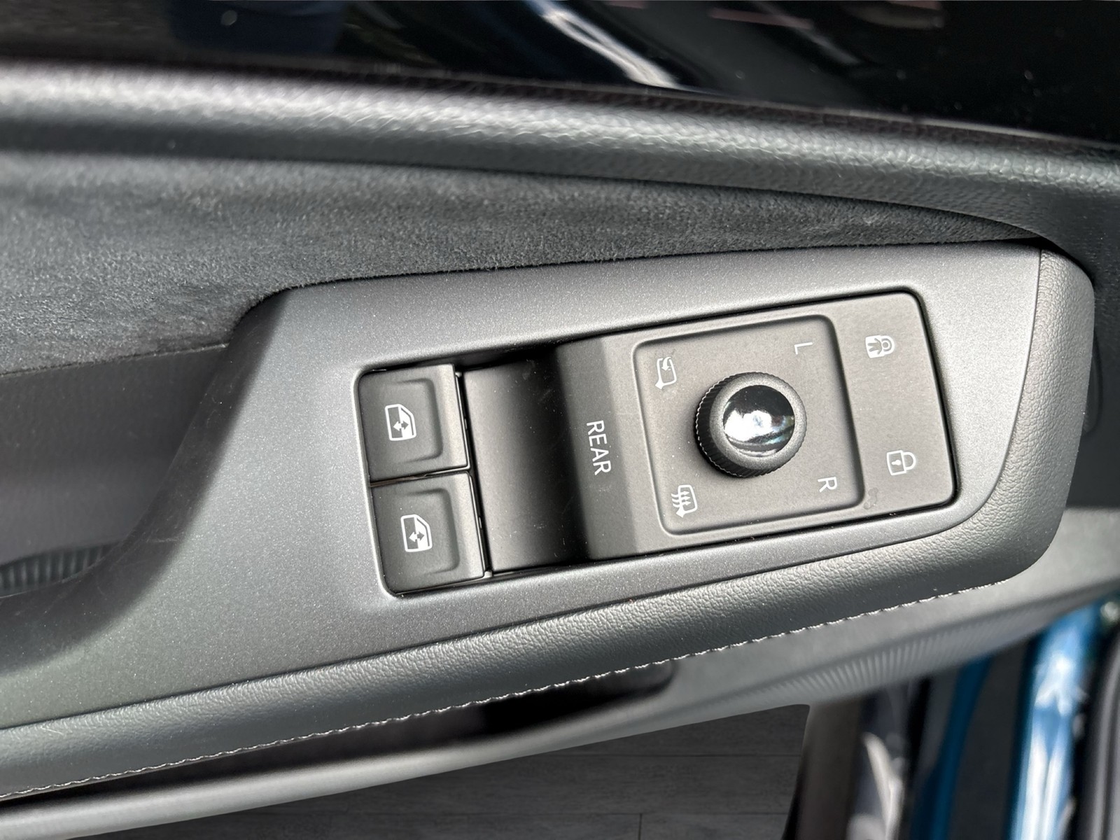 Volkswagen ID.7 Tourer PRO BLACK STYLE 360CAM ACC LM20 NAVI