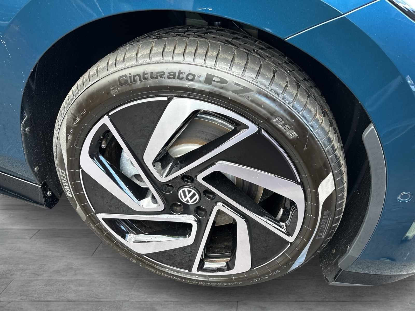 Volkswagen ID.7 Tourer PRO BLACK STYLE 360CAM ACC LM20 NAVI