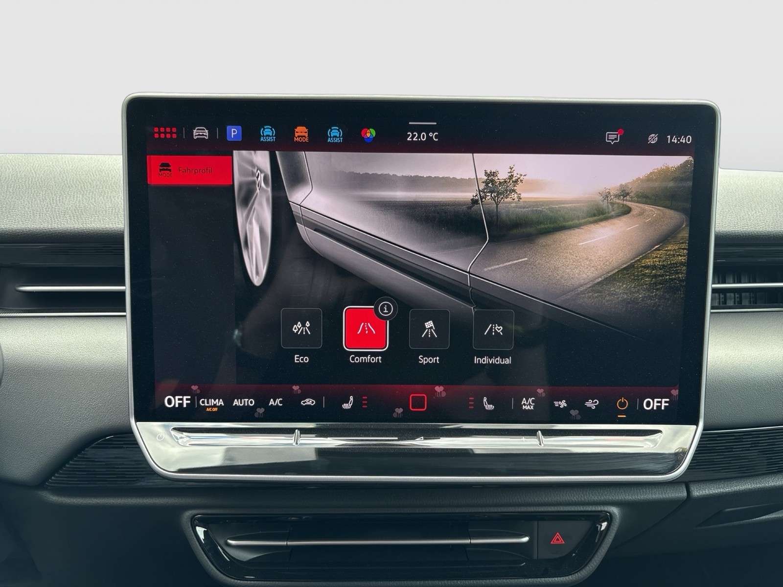 Volkswagen ID.7 Tourer PRO BLACK STYLE AHK CAM ACC LM19 NAVI