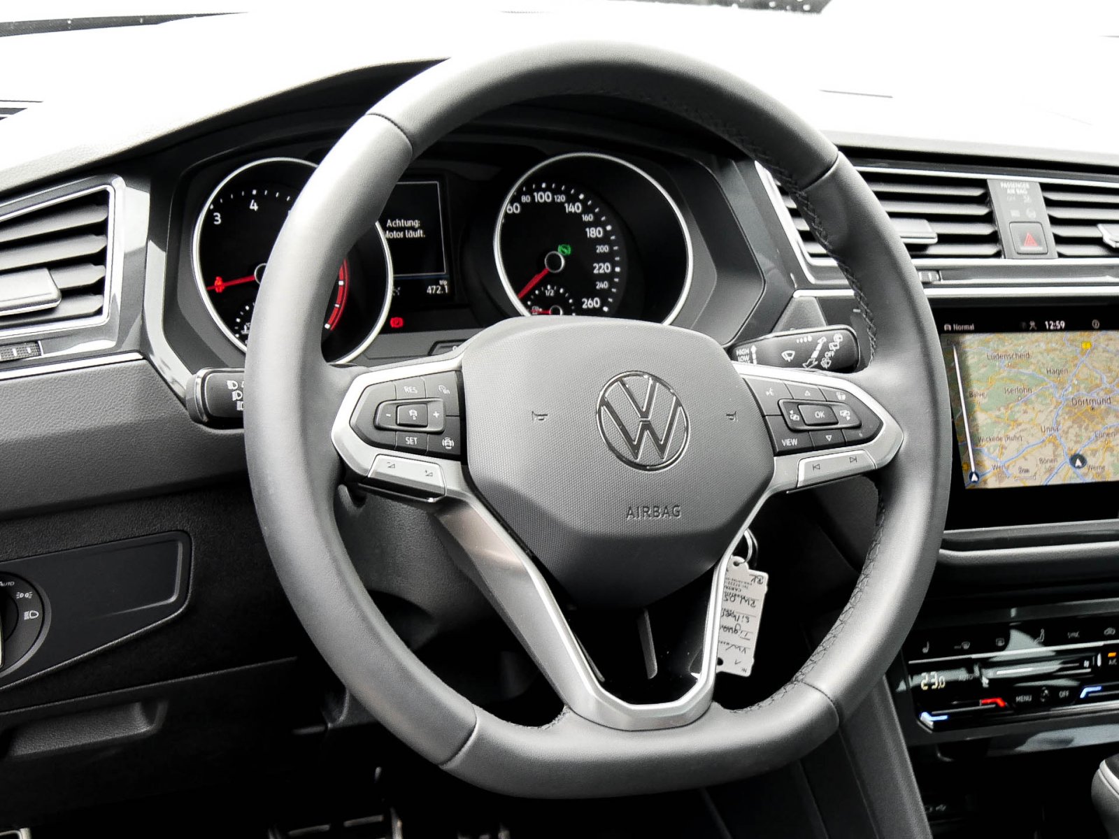 Volkswagen Tiguan 1.5 MOVE AHK CAM ACC NAVI SITZHEIZUNG