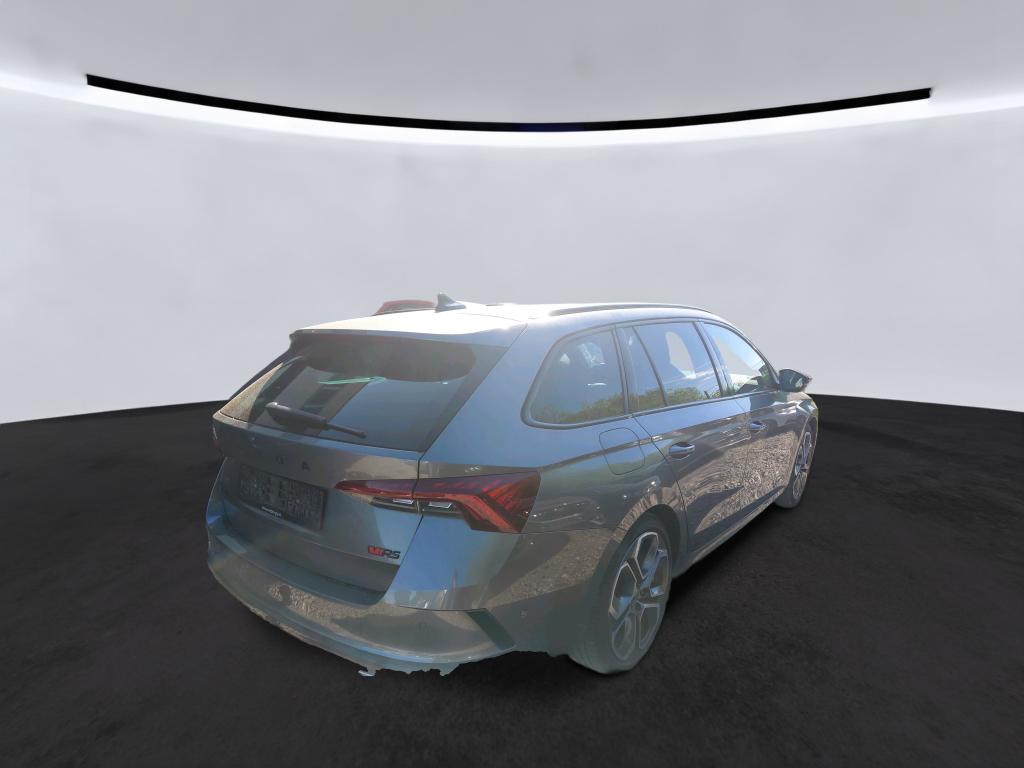 Skoda Octavia Combi 2.0 RS PLUS AHK CAM ACC LM19 NAVI