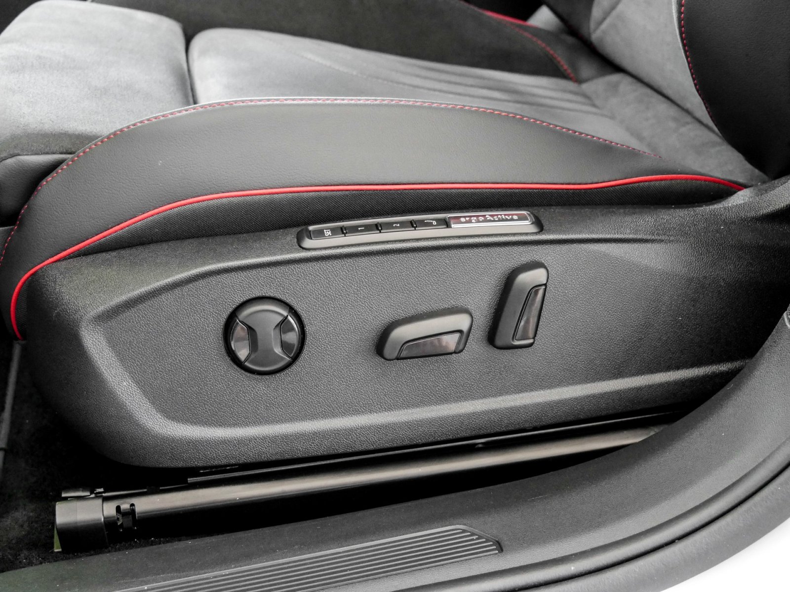 Volkswagen ID.5 GTX 4X4 WÄRMEPUMPE ACC LM21 NAVI CARPLAY