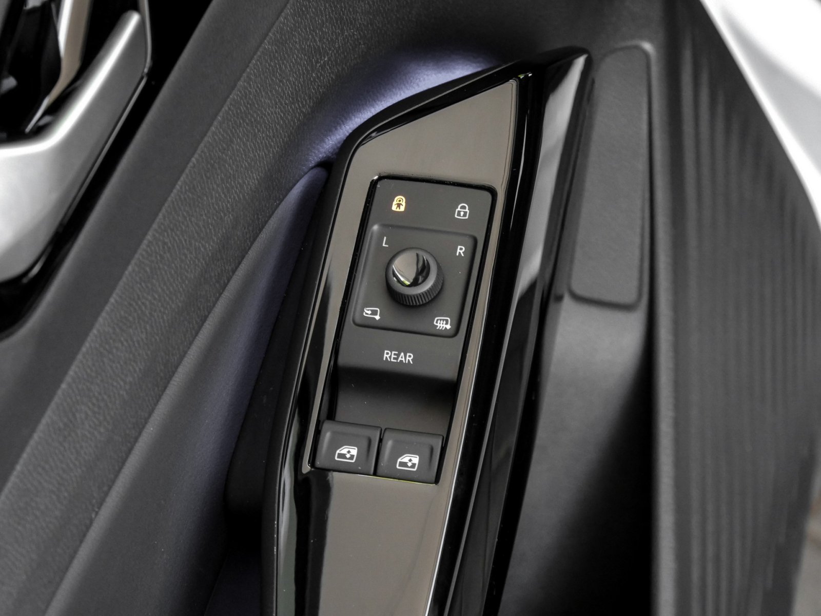 Volkswagen ID.5 GTX 4X4 WÄRMEPUMPE ACC LM21 NAVI CARPLAY