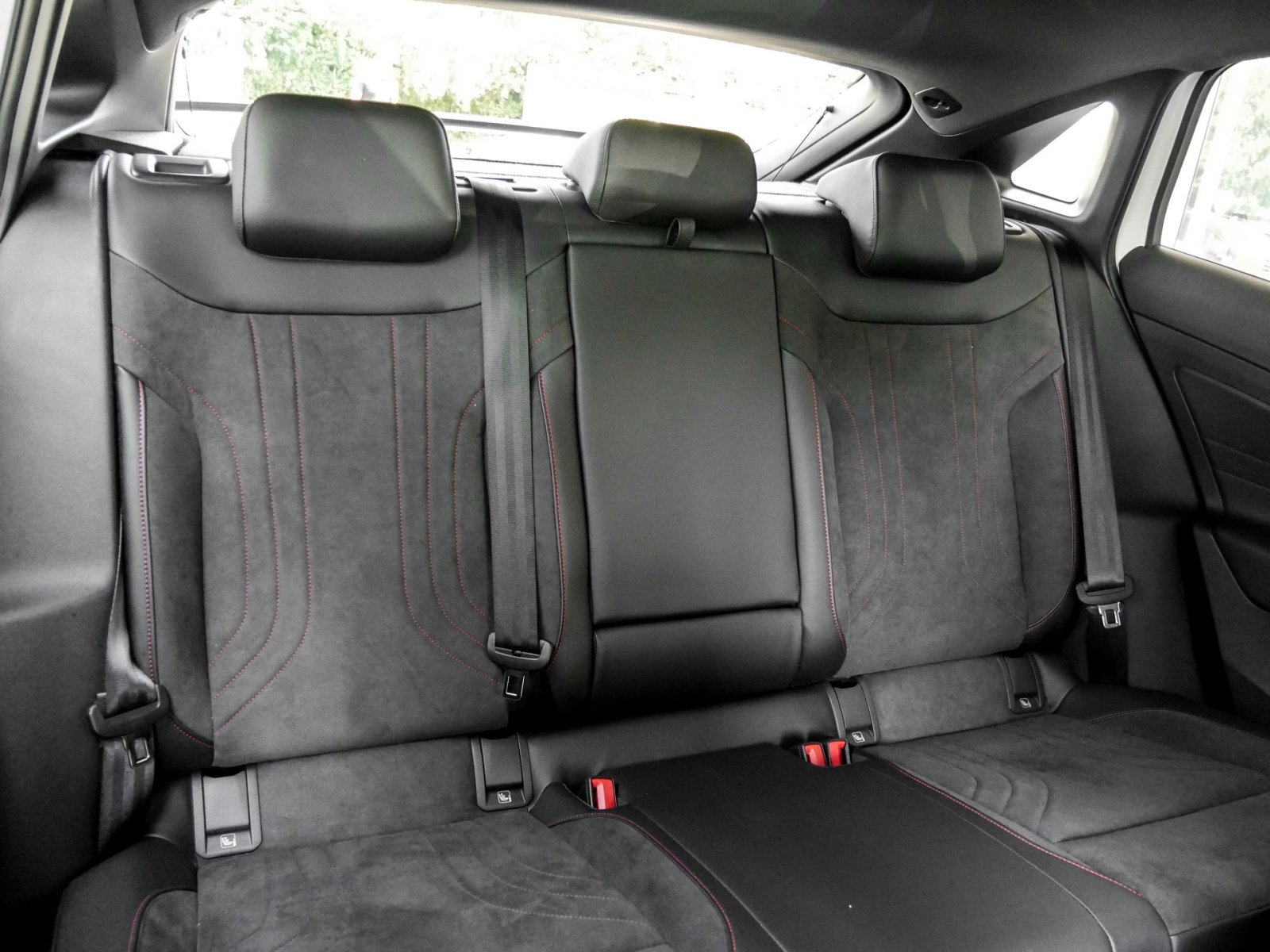 Volkswagen ID.5 GTX 4X4 WÄRMEPUMPE ACC LM21 NAVI CARPLAY