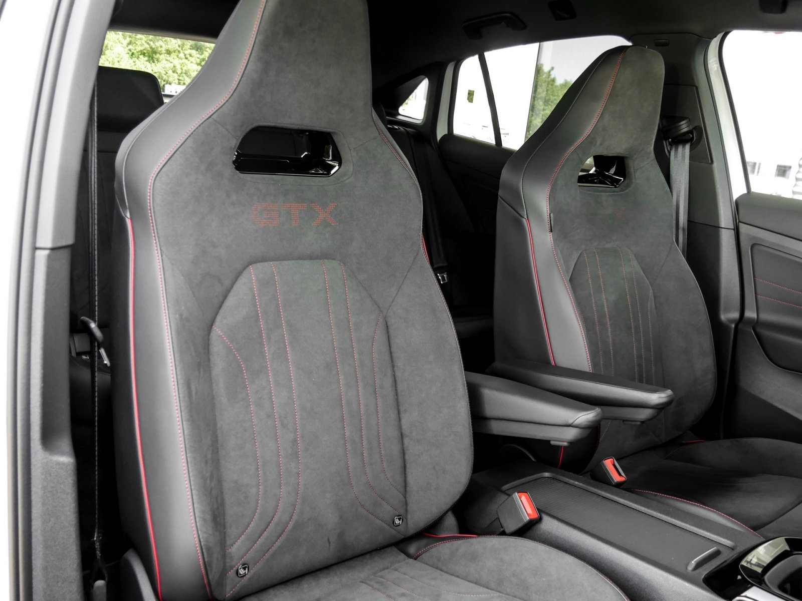 Volkswagen ID.5 GTX 4X4 WÄRMEPUMPE ACC LM21 NAVI CARPLAY