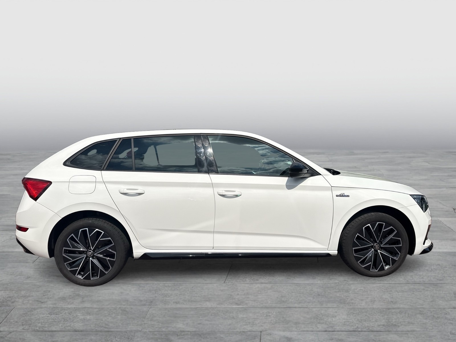 Skoda Scala 1.5 MONTE CARLO PANO CAM ACC LM17 NAVI