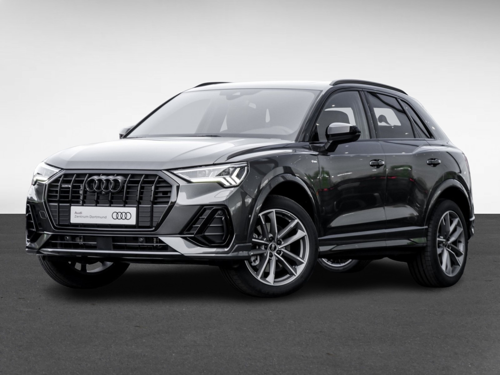 Audi Q3 40 TDI quattro S tronic S Line AHK+Pano+Carbon+SONOS+MatrixLED+