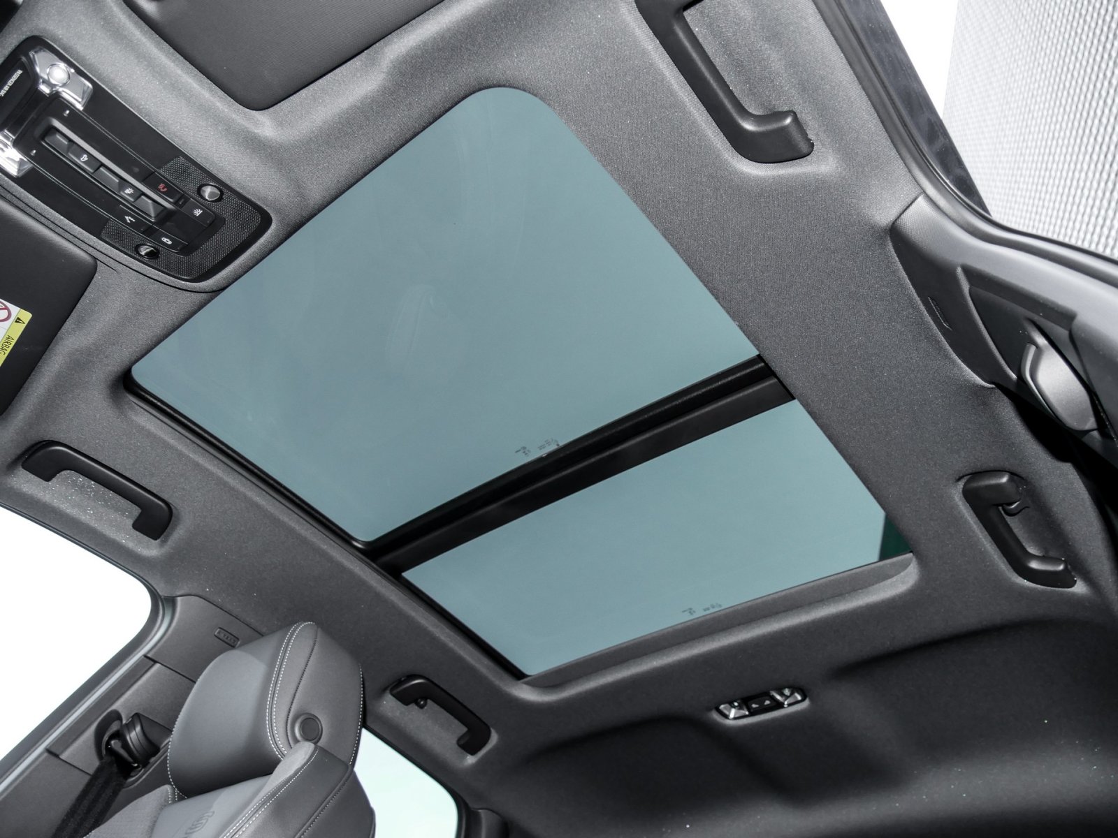 Audi Q3 40 TDI quattro S tronic S Line AHK+Pano+Carbon+SONOS+MatrixLED+