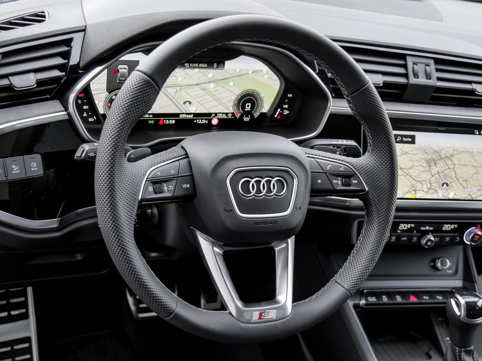 Audi Q3 40 TDI quattro S tronic S Line AHK+Pano+Carbon+SONOS+MatrixLED+