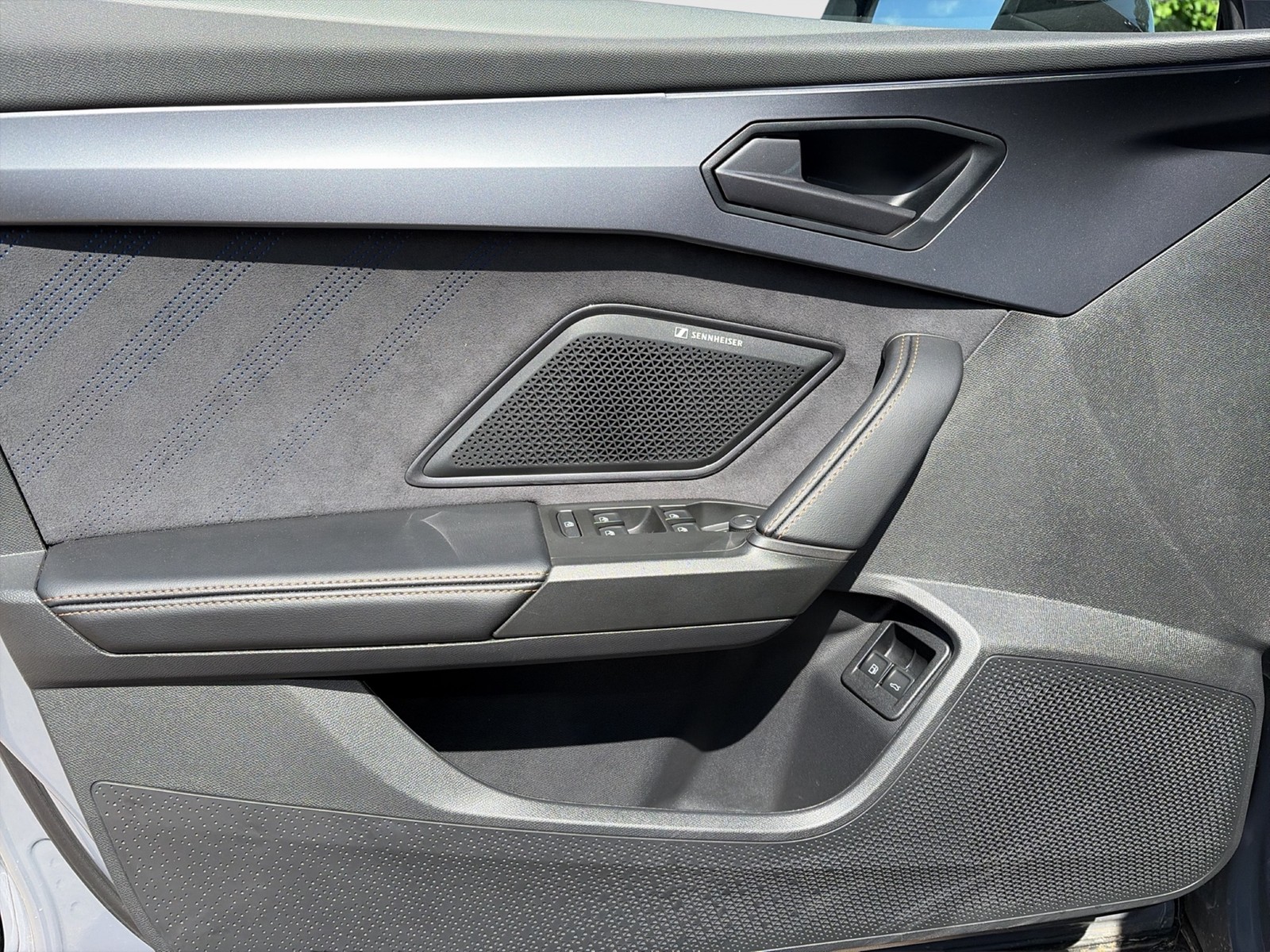 Cupra Formentor 1.5 HYBRID VZ SENNHEISER 360°CAM LM19