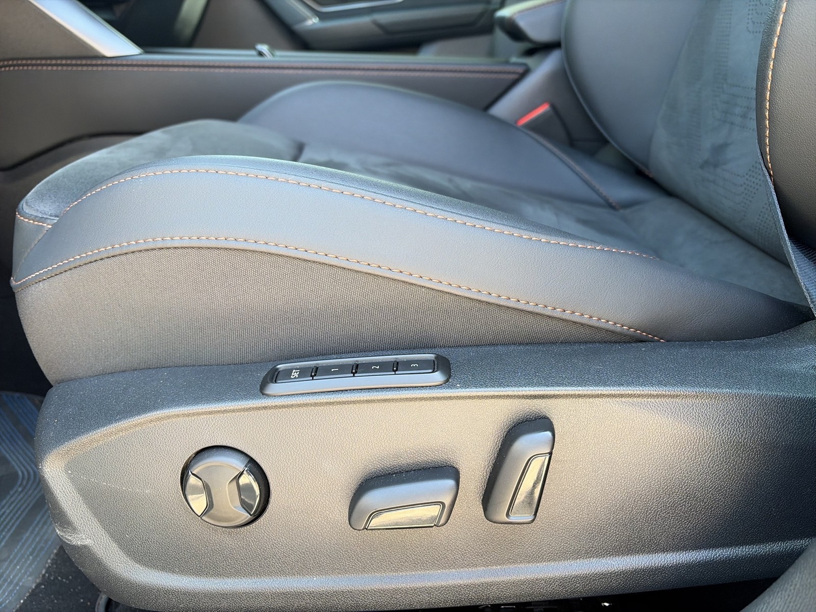 Cupra Formentor 1.5 HYBRID VZ SENNHEISER 360°CAM LM19