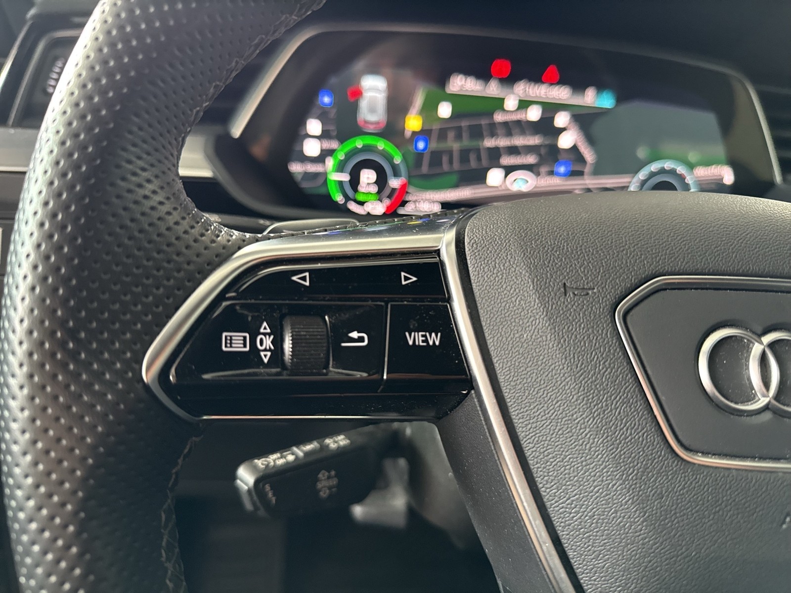 Audi e-tron 55 quattro S LINE B&O LM21 E-KLAPPE NAVI+
