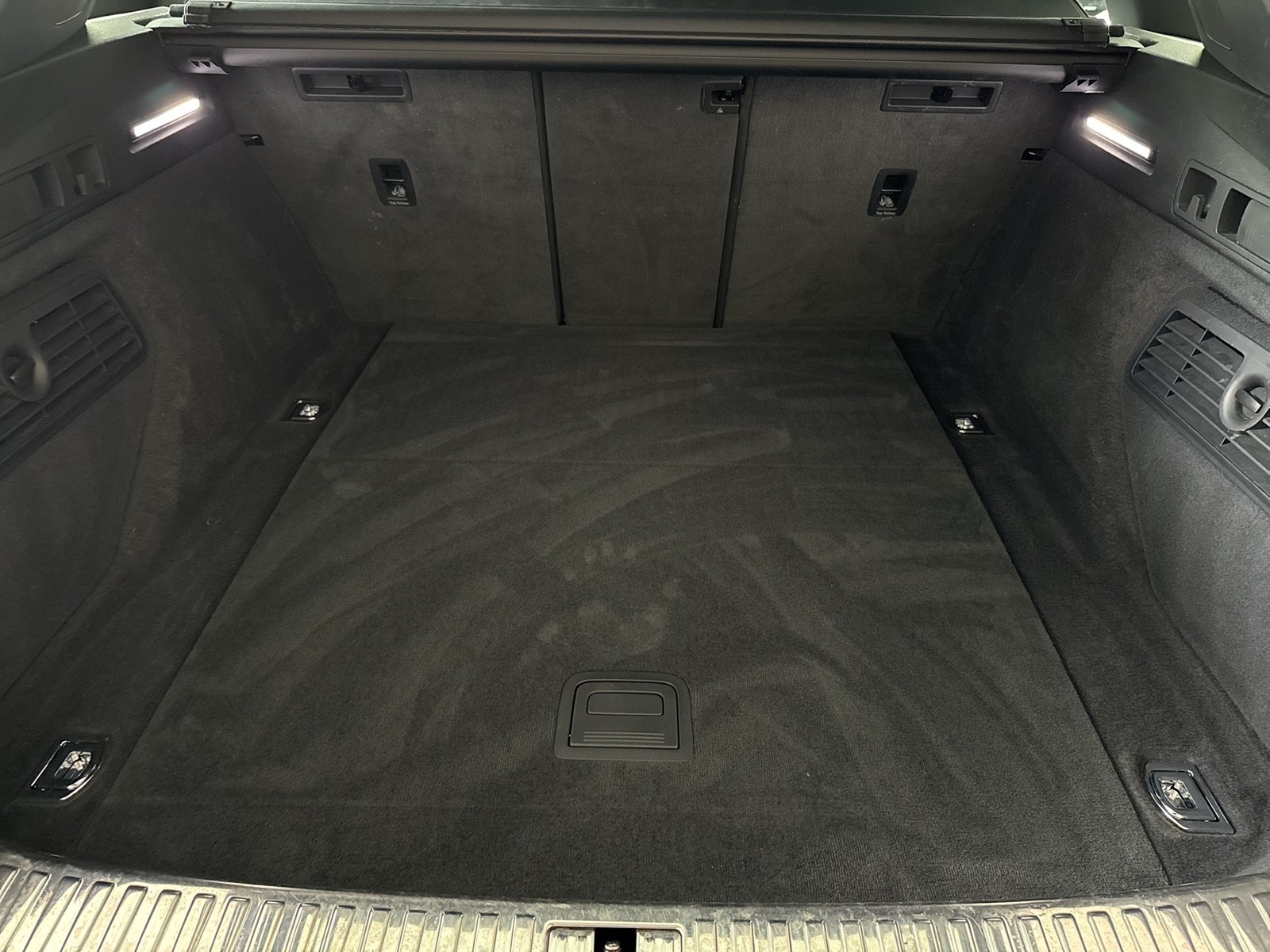 Audi e-tron 55 quattro S LINE B&O LM21 E-KLAPPE NAVI+