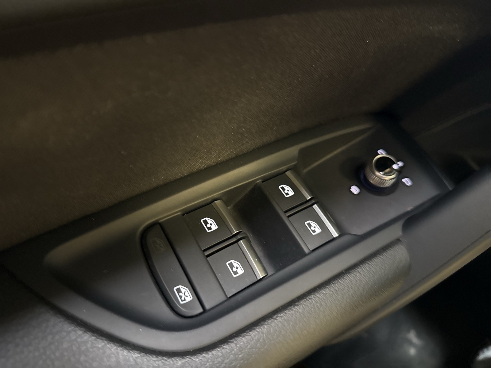 Audi Q5 40 Qu. eKLAPPE CARPLAY SITZHEIZUNG
