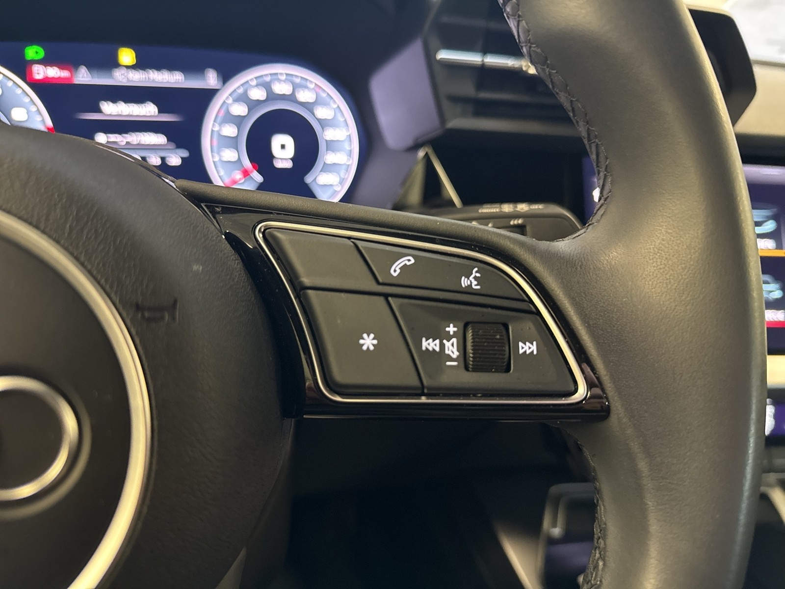 Audi A3 Sportback 30 advanced KAMERA CARPLAY SITZHZEIZ
