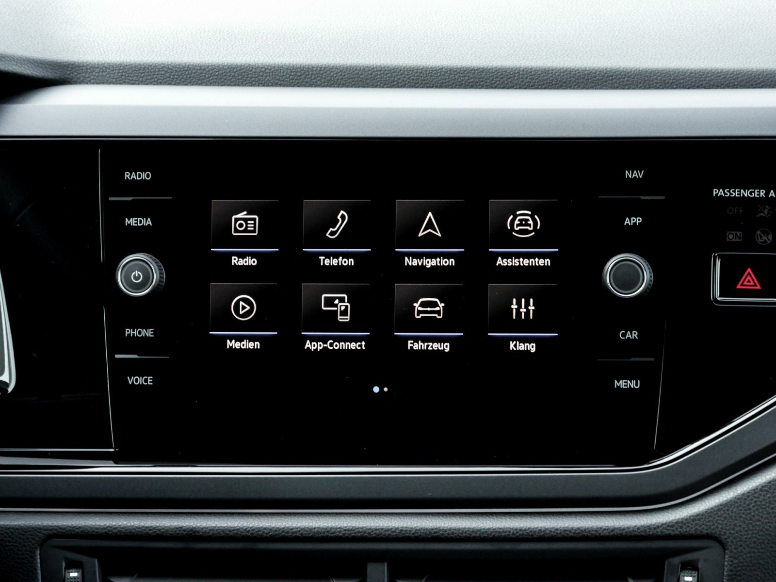 Volkswagen Polo 1.0 R-LINE CAM ACC LM17 NAVI CARPLAY SITZHZ