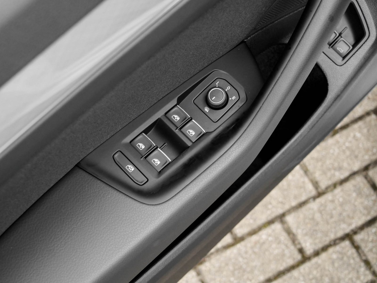 Volkswagen Passat Variant 1.4 GTE AHK CAM ACC LM18 E-KLAPPE