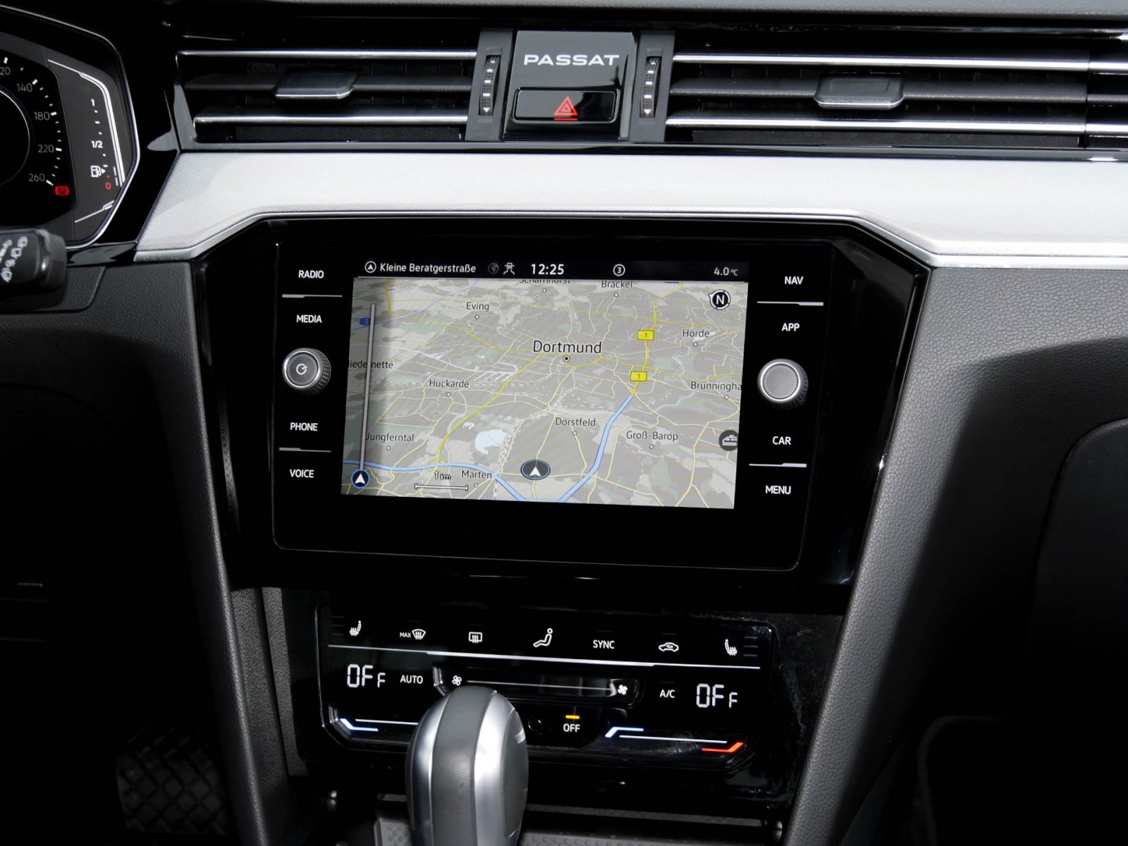 Volkswagen Passat Variant 1.4 GTE AHK CAM ACC LM18 E-KLAPPE
