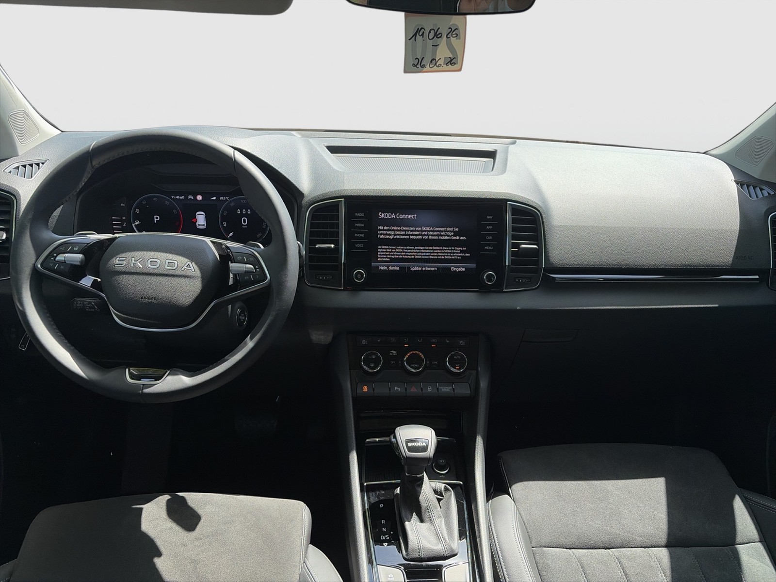 Skoda Karoq 1.5 TOUR AHK CAM ACC MATRIX E-KLAPPE NAVI