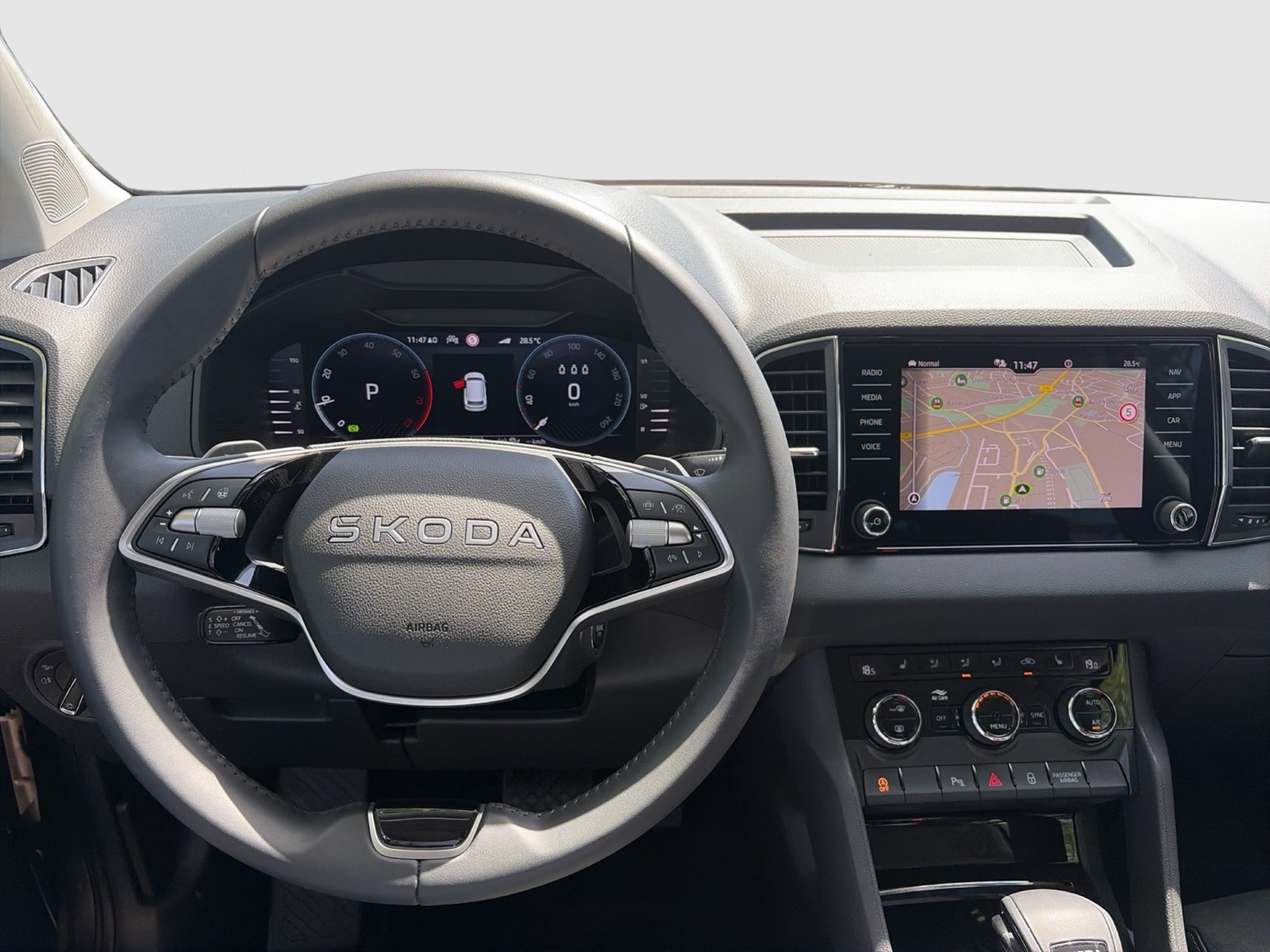 Skoda Karoq 1.5 TOUR AHK CAM ACC MATRIX E-KLAPPE NAVI