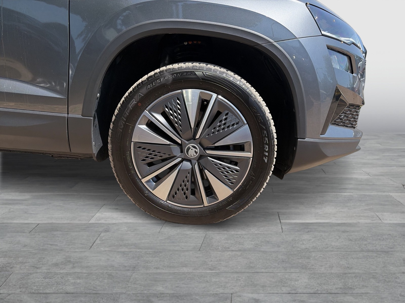 Skoda Karoq 1.5 TOUR AHK CAM ACC MATRIX E-KLAPPE NAVI
