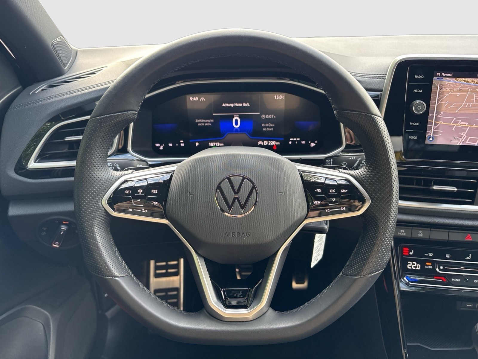 Volkswagen T-Roc 1.5 R-LINE AHK KAMERA ACC MATRIX NAVI