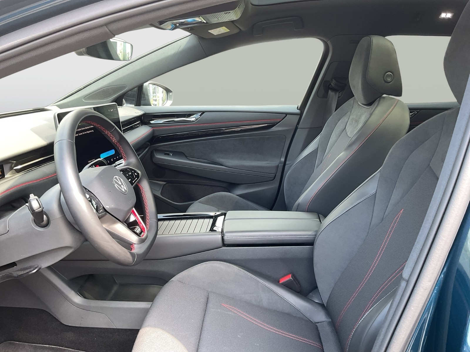 Volkswagen ID.7 Tourer GTX 4X4 WÄRMEPUMPE PANO AHK 360°CAM