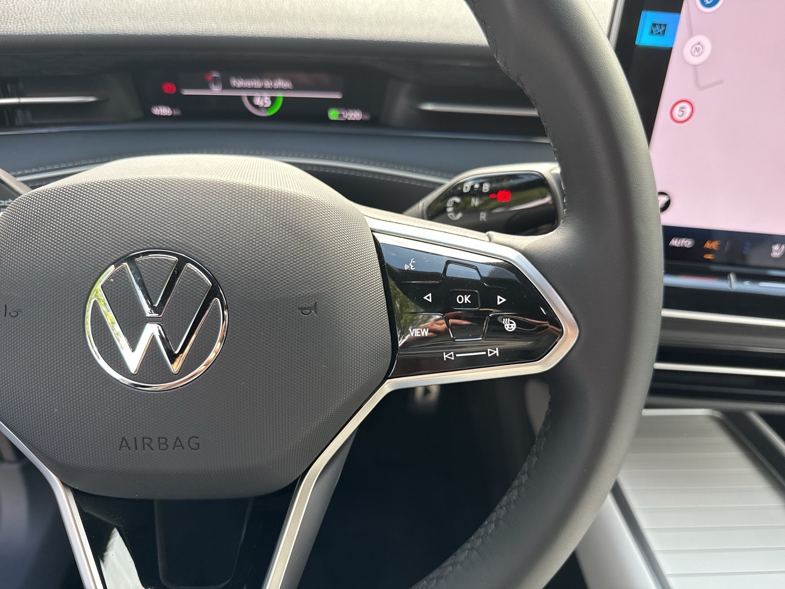 Volkswagen ID.7 PRO WÄRMEPUMPE HARMAN KARDON AHK 360CAM ACC