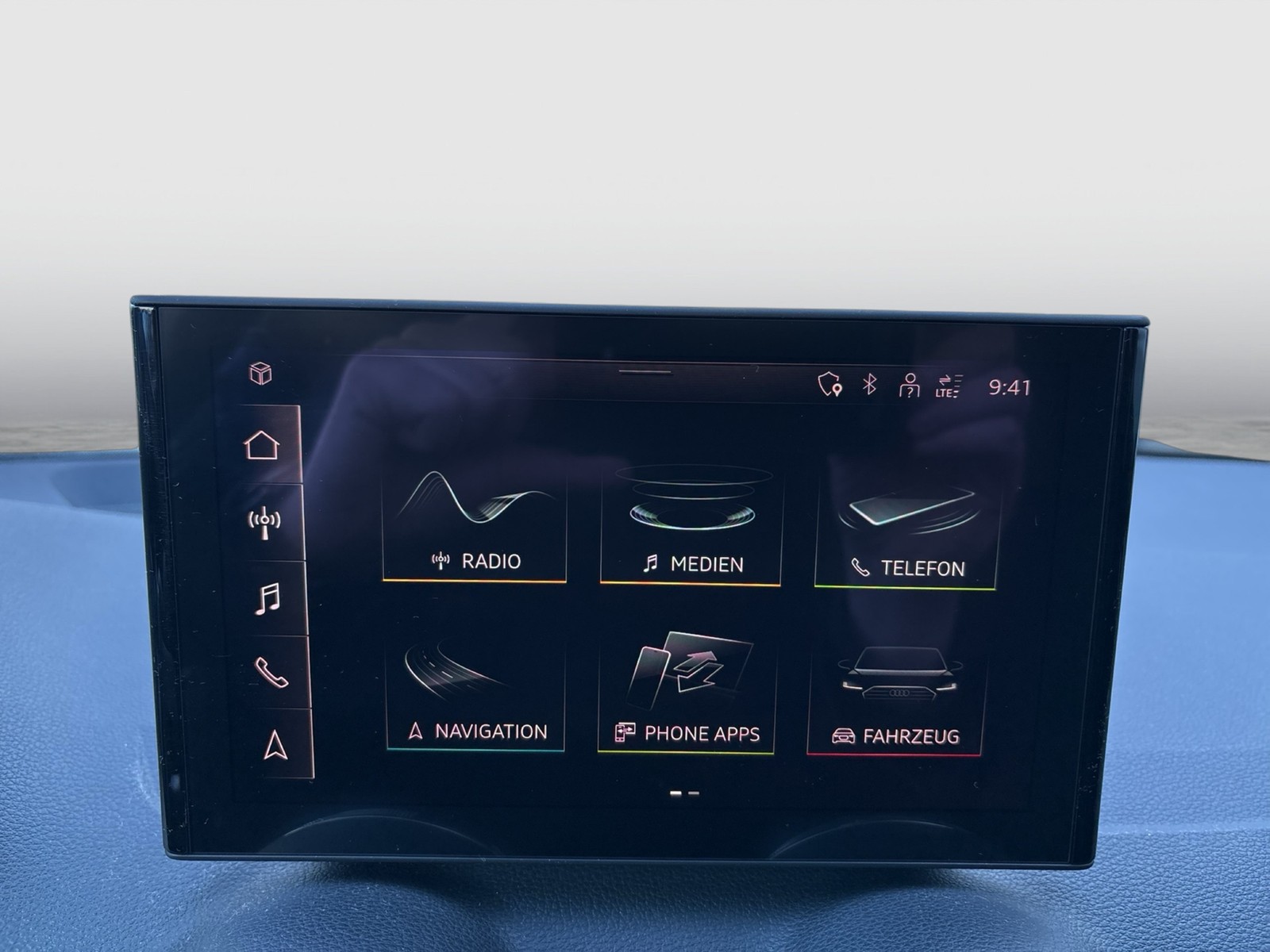 Audi Q2 40 quattro S LINE BLACKPAK PANO SONOS AHK