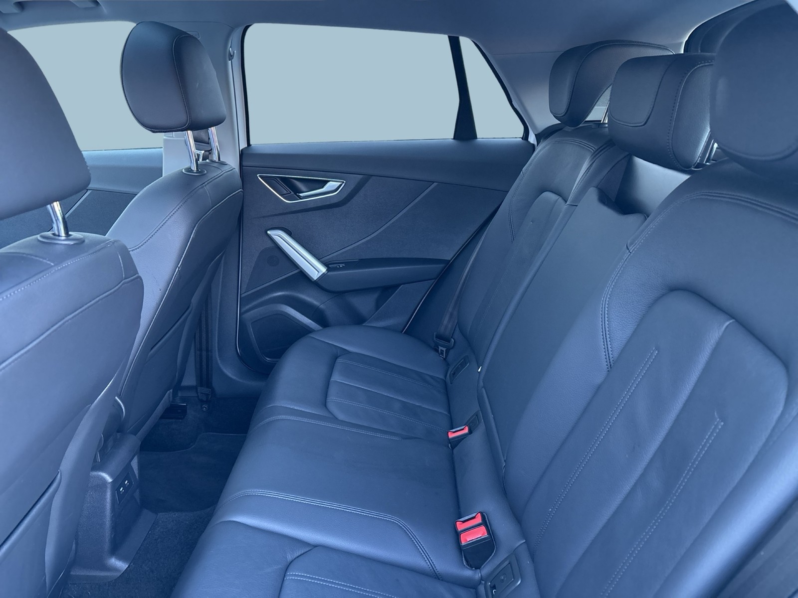 Audi Q2 40 quattro S LINE BLACKPAK PANO SONOS AHK