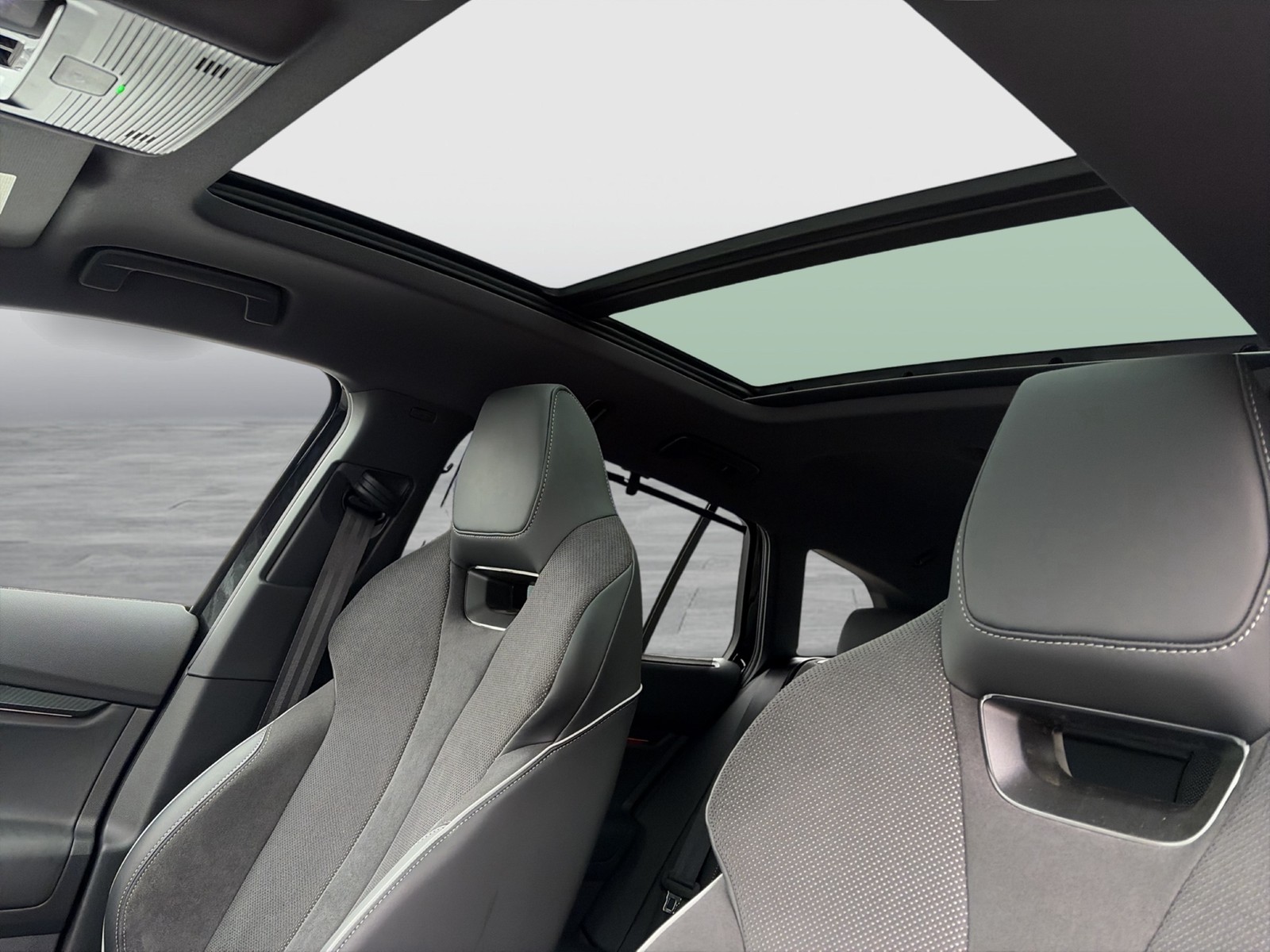Skoda Enyaq 85 SPORTLINE WÄRMEPUMPE PANO CANTON AHK