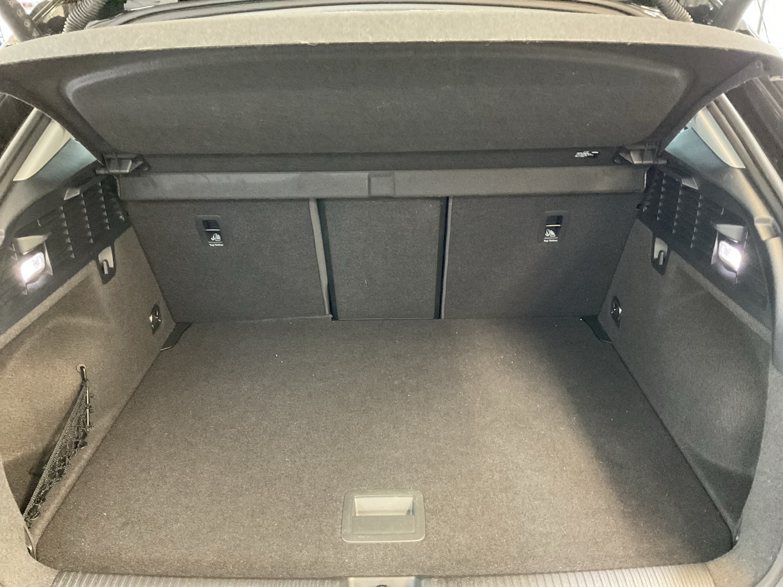 Audi Q2 35 advanced BLACKPAK AHK CAM ACC MATRIX NAVI+