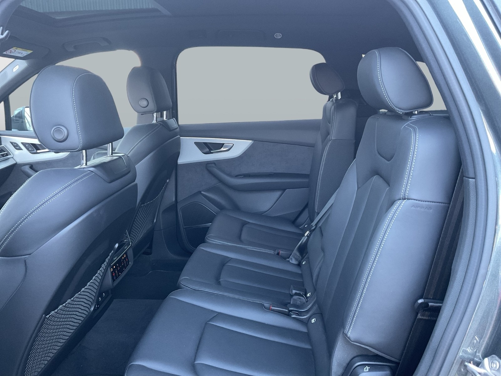 Audi Q7 quattro S LINE 7SITZE PANO B&O AHK ACC LM22