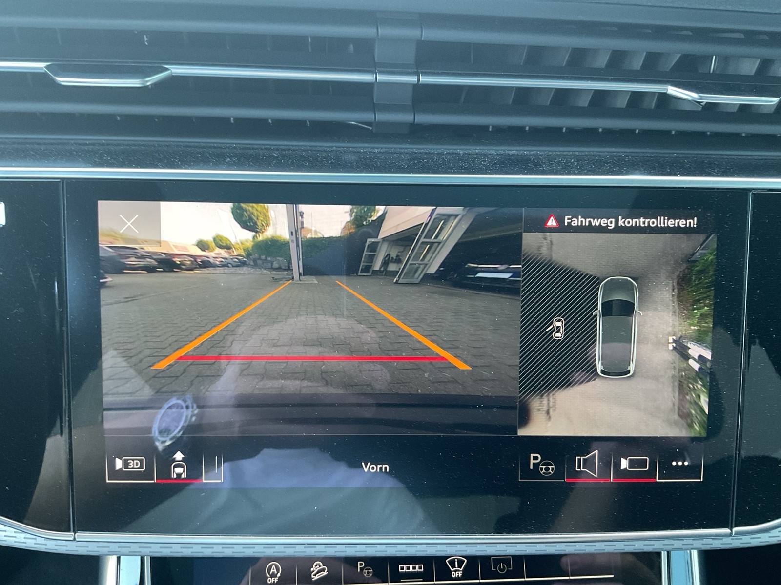 Audi Q7 quattro S LINE 7SITZE PANO B&O AHK ACC LM22