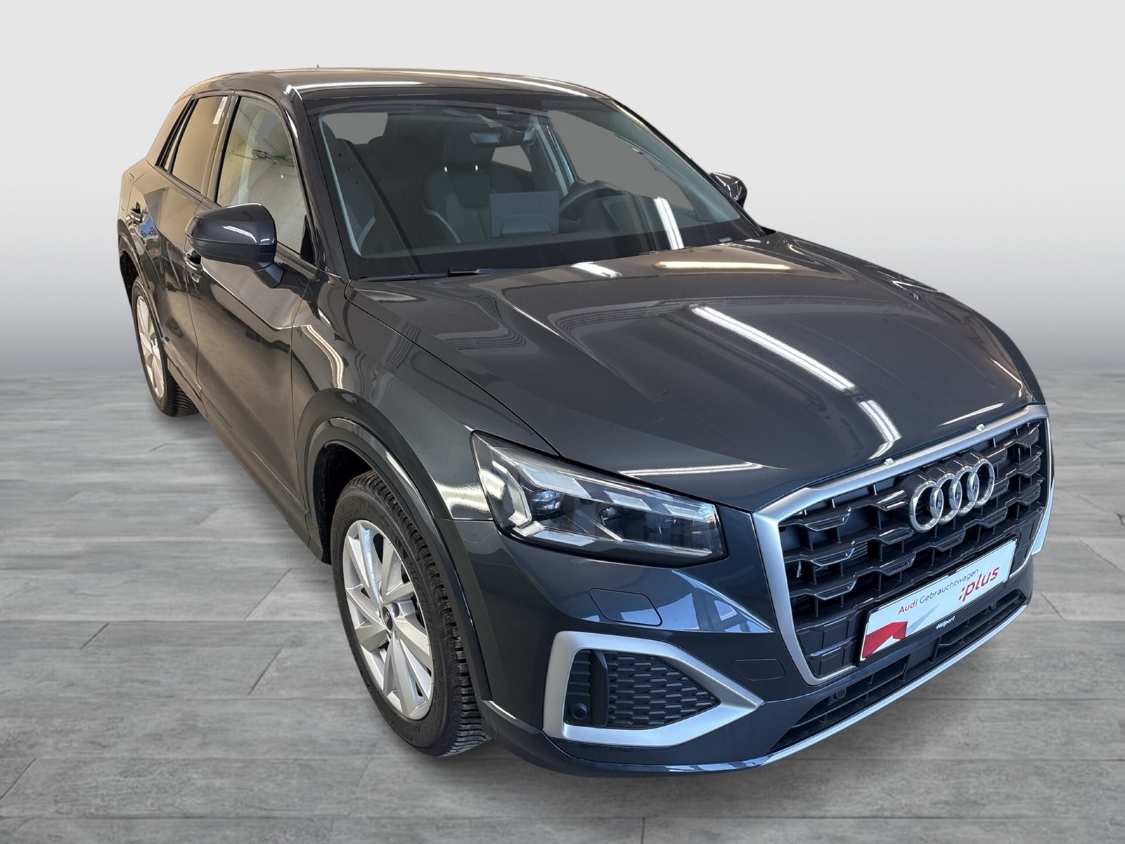 Audi Q2 35 advanced AHK CAM ACC MATRIX E-KLAPPE NAVI+