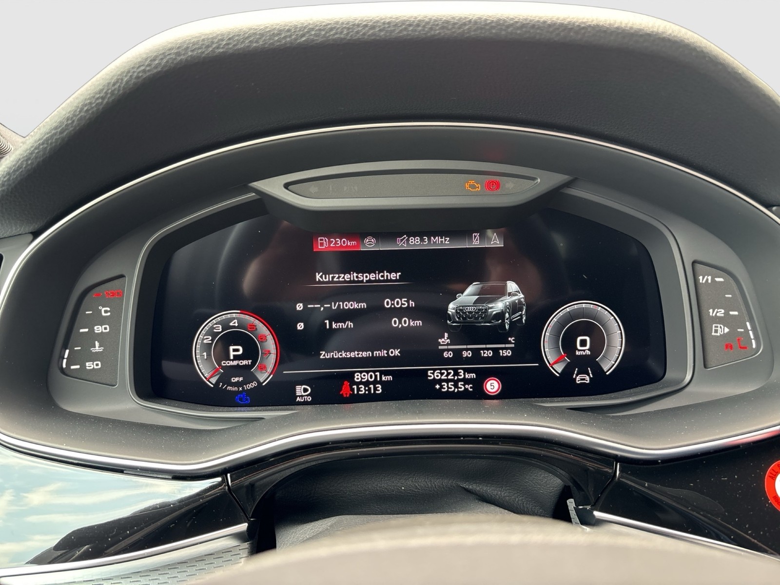 Audi Q7 quattro S LINE 7SITZE B&O AHK 360CAM ACC LM22