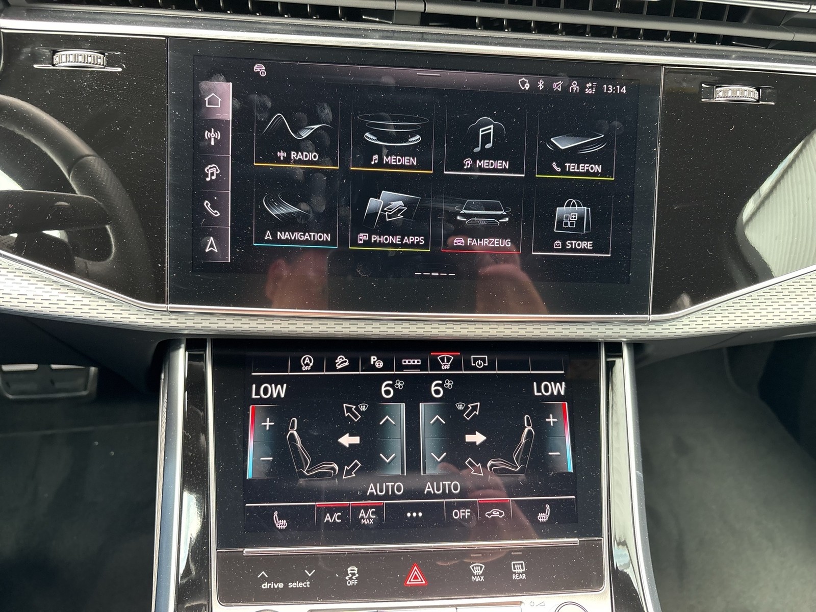 Audi Q7 quattro S LINE 7SITZE B&O AHK 360CAM ACC LM22