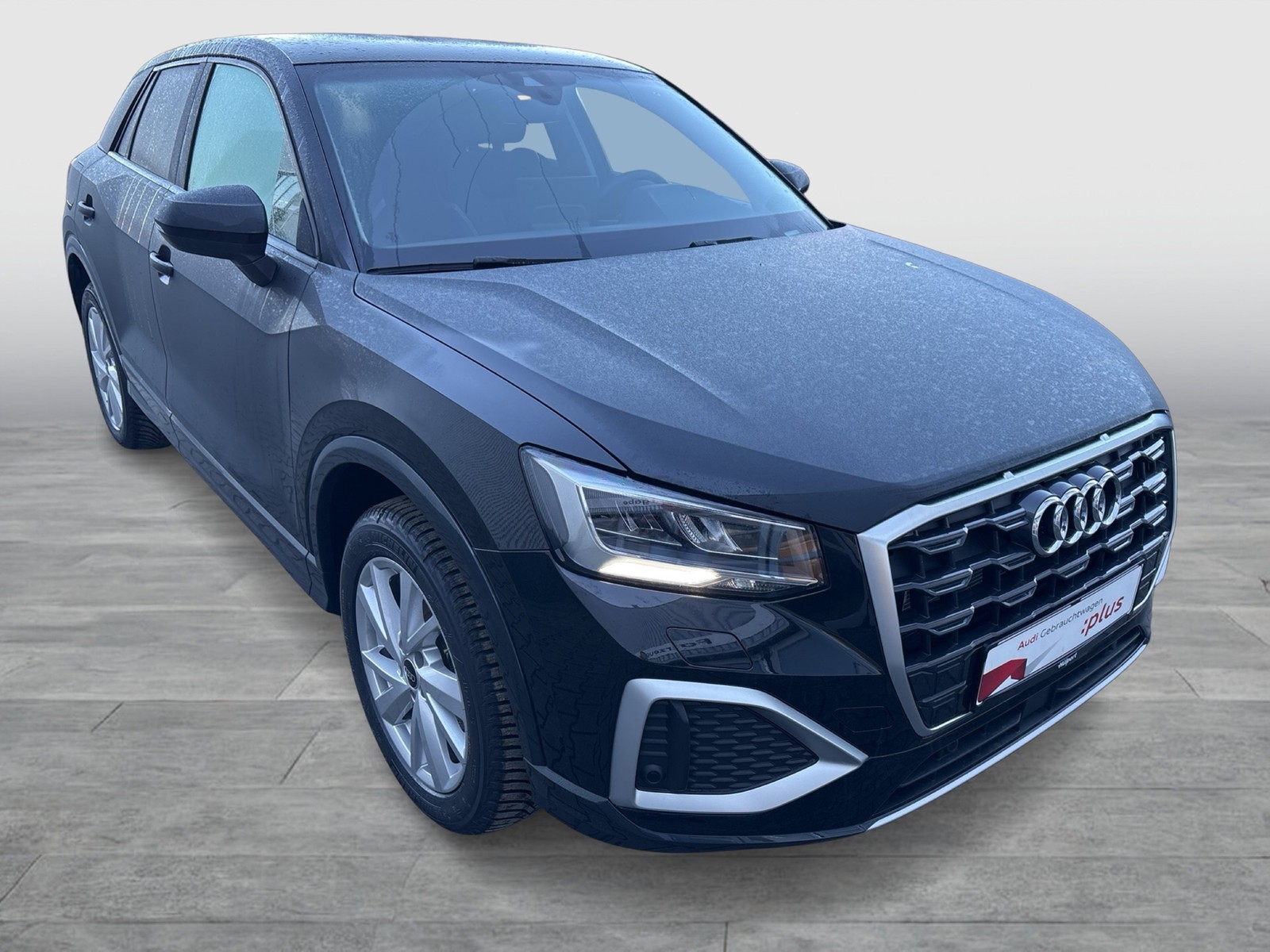 Audi Q2 35 advanced AHK CAM EKLAPPE NAVI+ LM17 SITZHZ