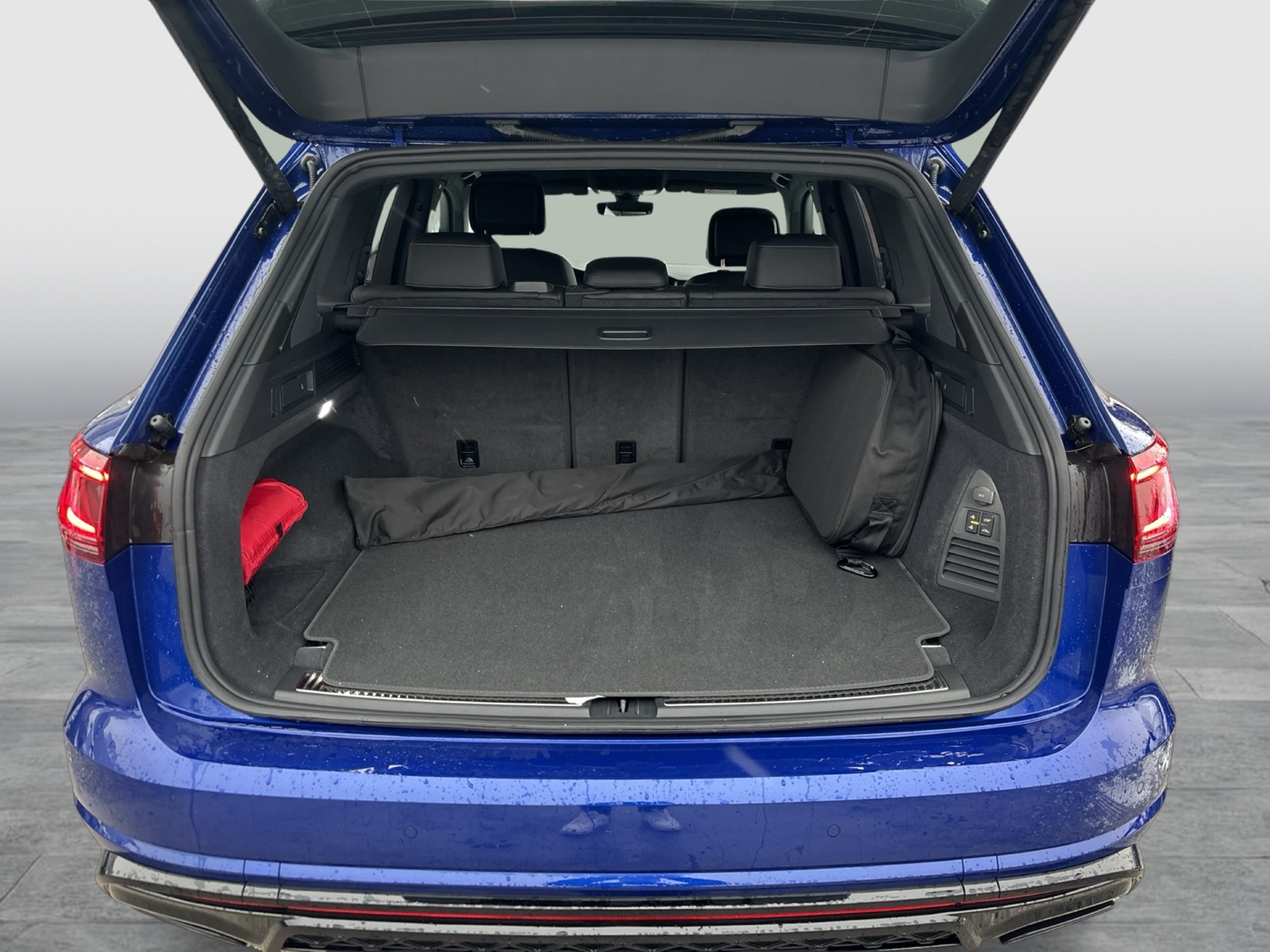 Volkswagen Touareg HYBRID R AHK CAM ACC LM21 HD-MATRIX NAVI