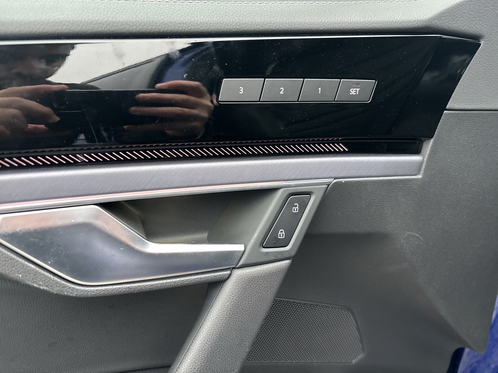 Volkswagen Touareg HYBRID R AHK CAM ACC LM21 HD-MATRIX NAVI