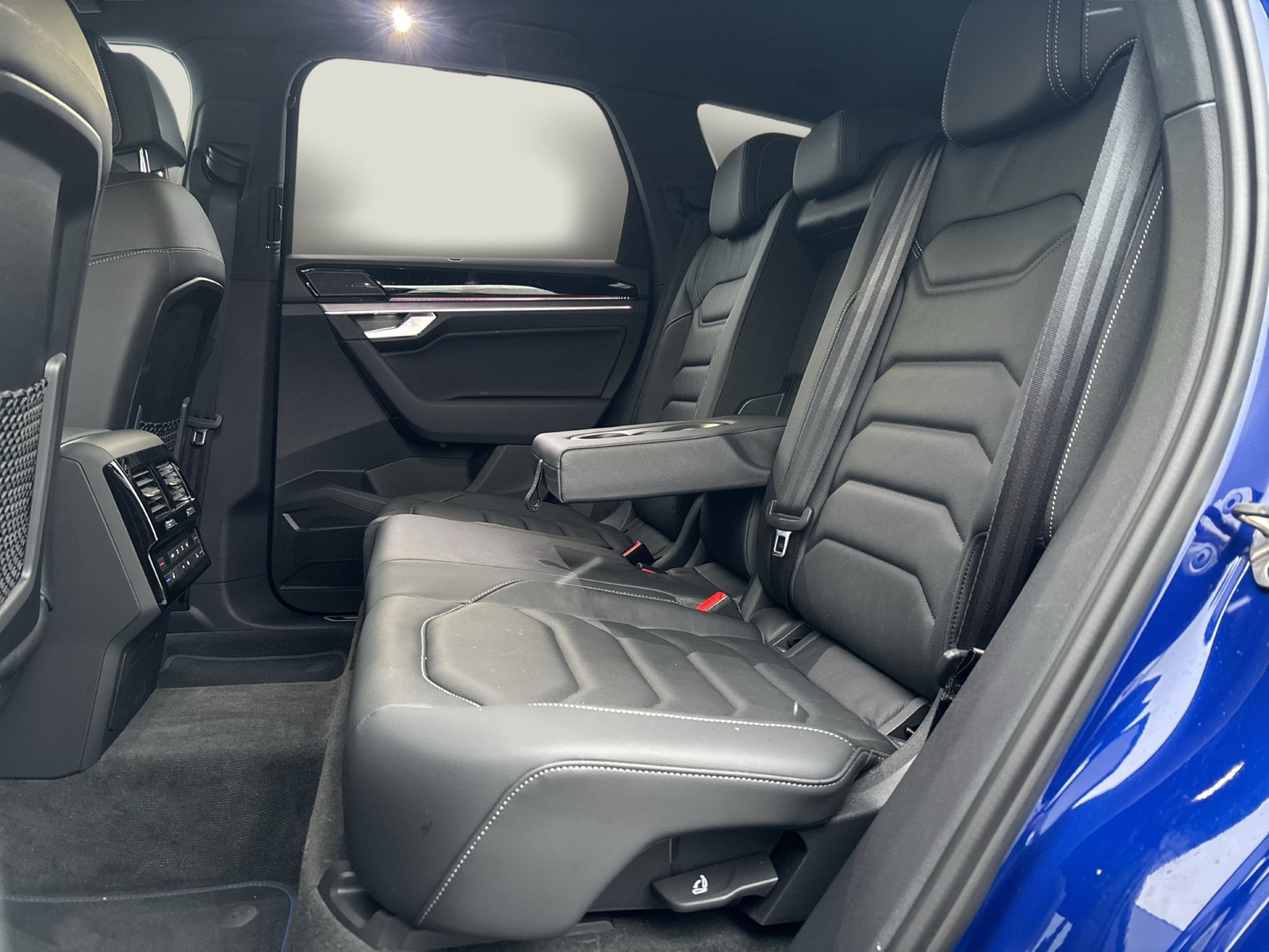 Volkswagen Touareg HYBRID R AHK CAM ACC LM21 HD-MATRIX NAVI