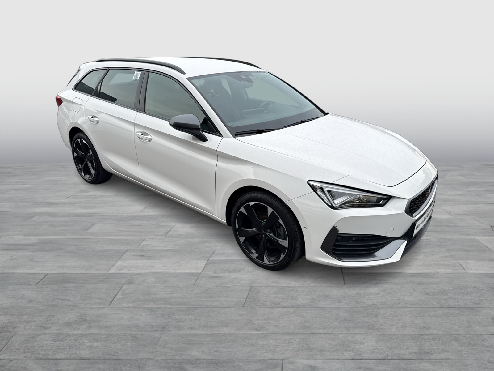 Cupra Leon ST 1.4 HYBRID AHK CAM LM18 NAVI CARPLAY LED