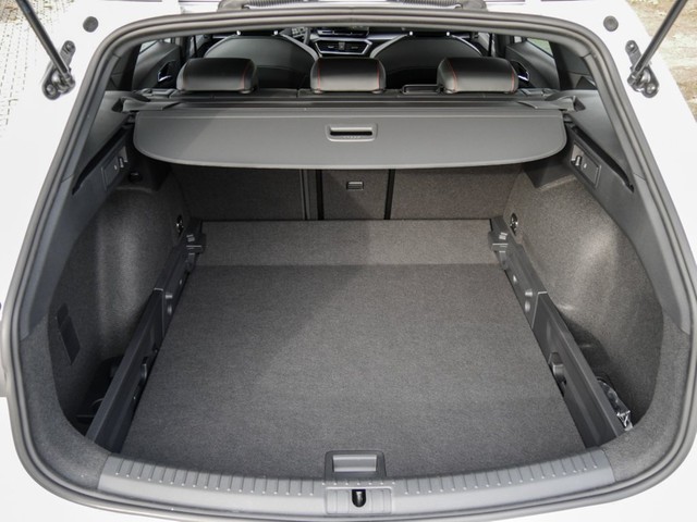 Seat Leon ST 1.5 FR NAVI LM17 LED SITZHEIZUNG