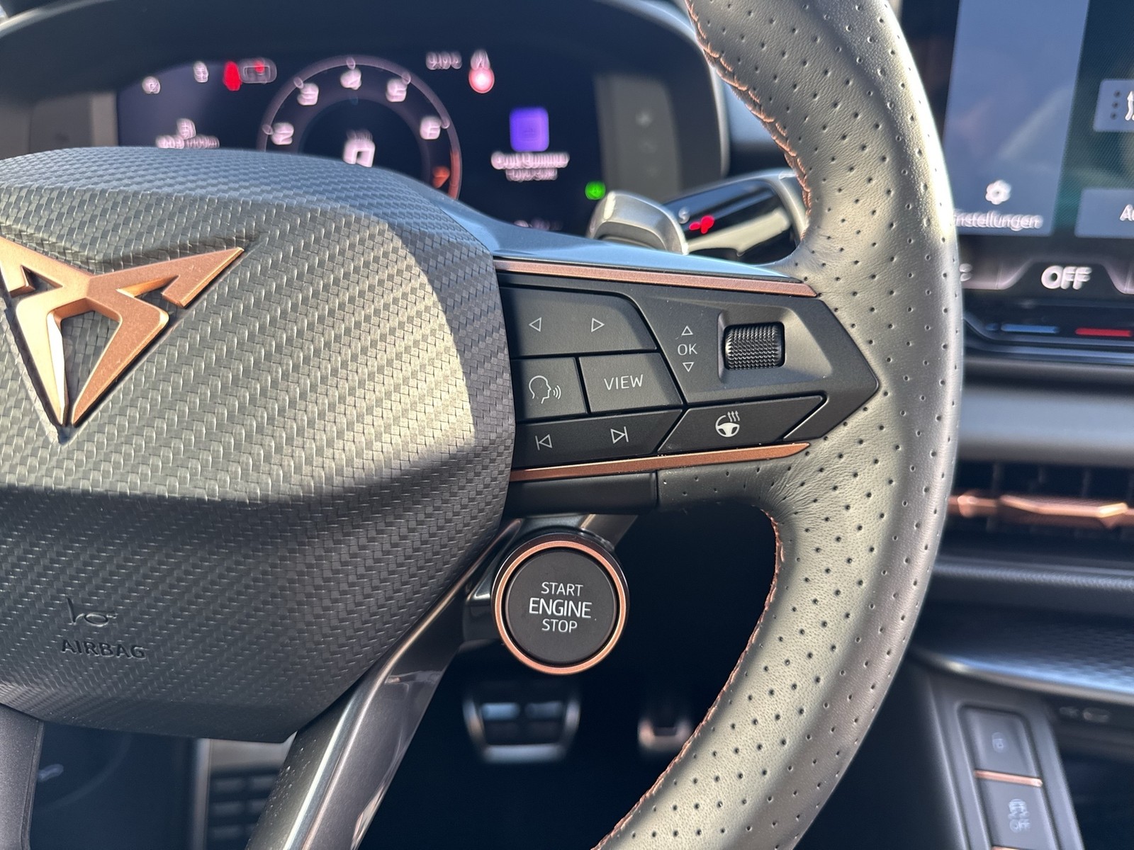 Cupra Terramar 1.5 HYBRID 360°CAM ACC LM18 HEADUP NAVI