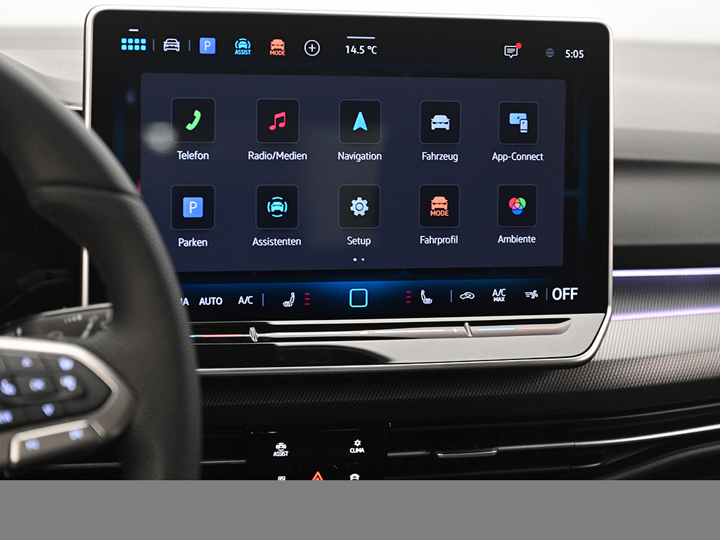Volkswagen Golf R-LINE AHK MATRIXLED BLACKSTYLE CAM LM18