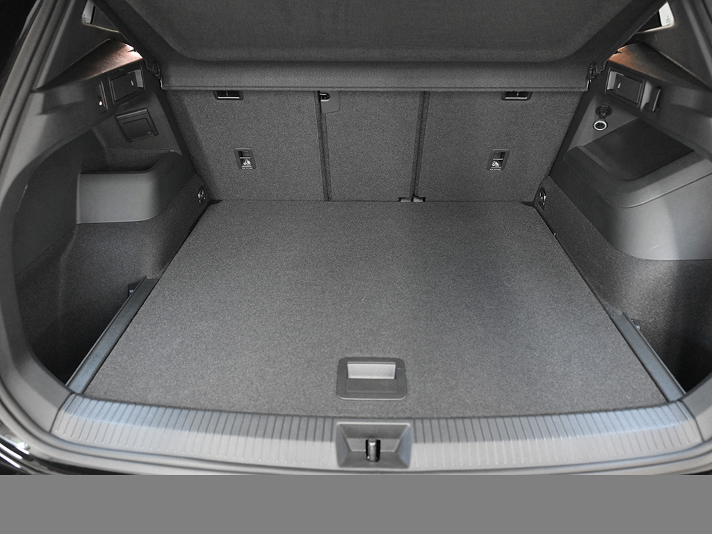 Volkswagen Tiguan R-LINE AHK MATRIXLED 360CAM ACC LM20