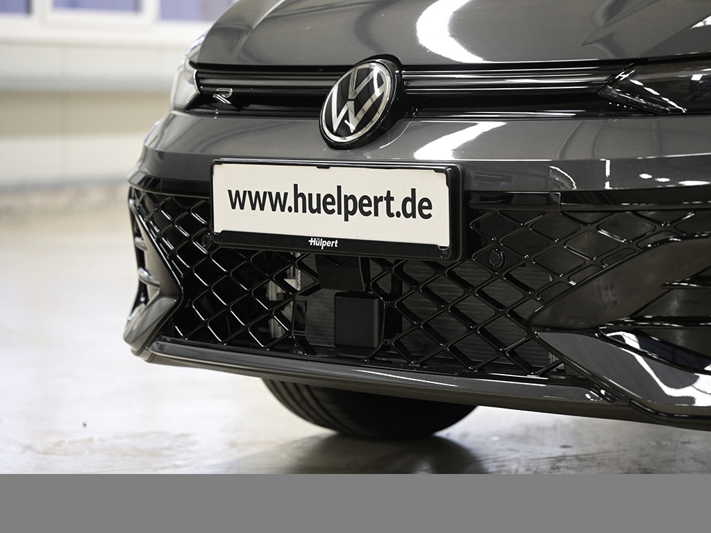 Volkswagen Golf R-LINE AHK MATRIXLED BLACKSTYLE CAM LM18